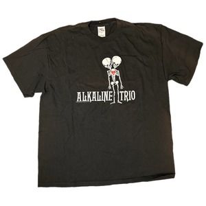 Vintage Alkaline Trio 2002 T Shirt Xl - image 1